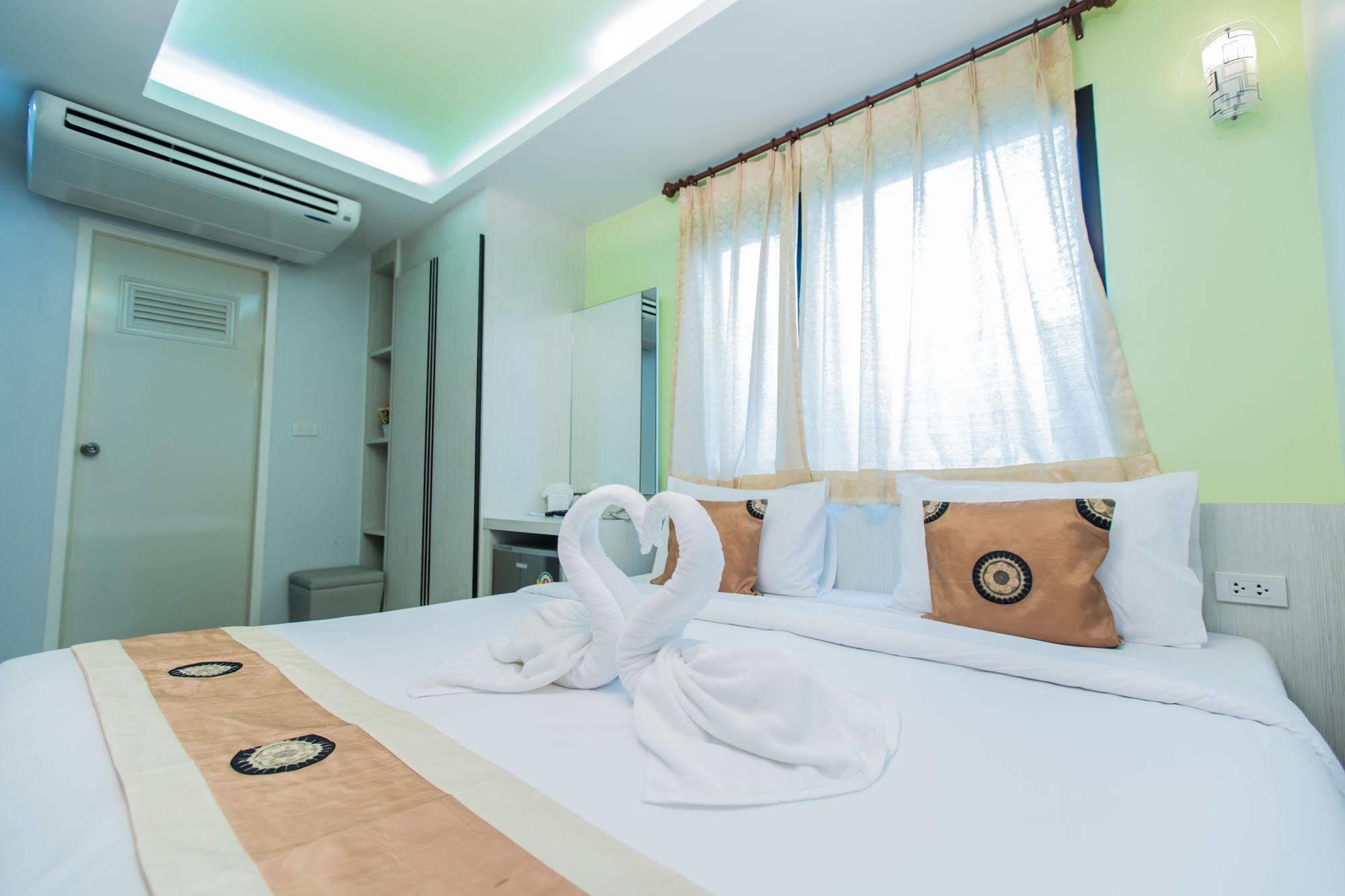 Le Touche Hotel Bangkok Luaran gambar