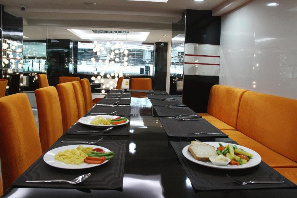 Le Touche Hotel Bangkok Luaran gambar
