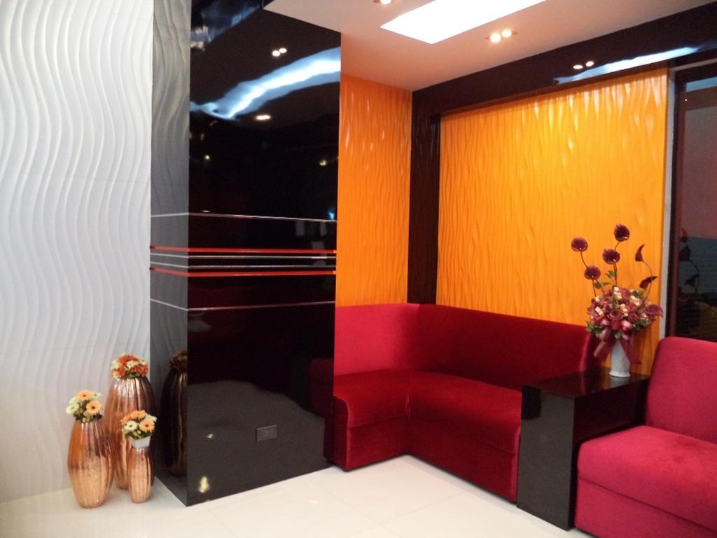 Le Touche Hotel Bangkok Luaran gambar