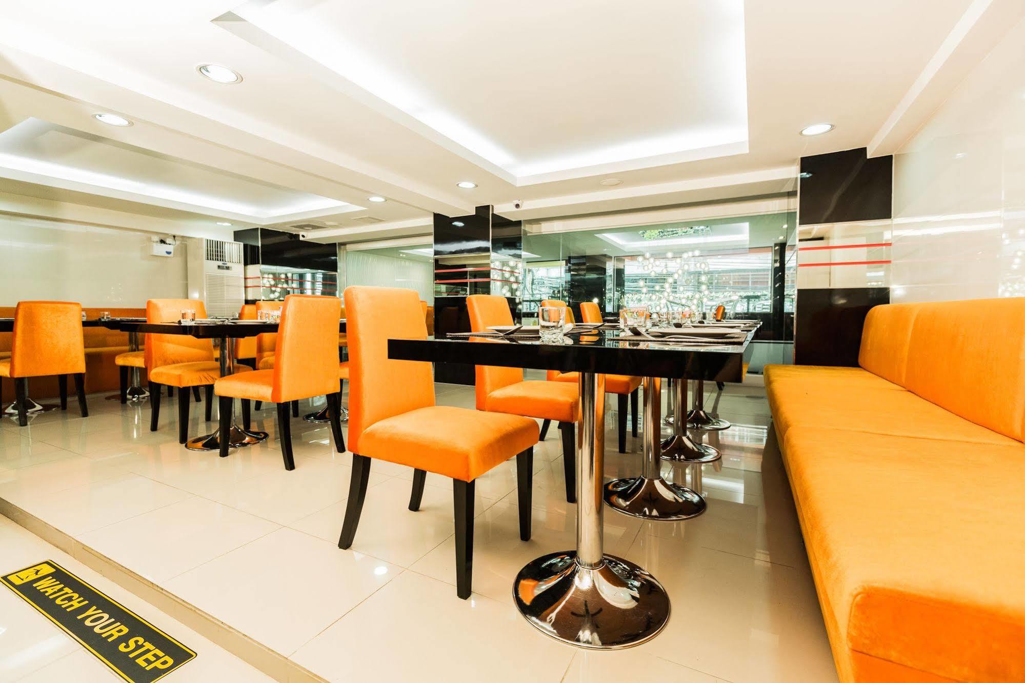Le Touche Hotel Bangkok Luaran gambar